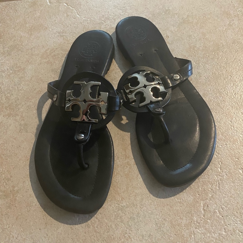Black Tory Burch size 8 sandals